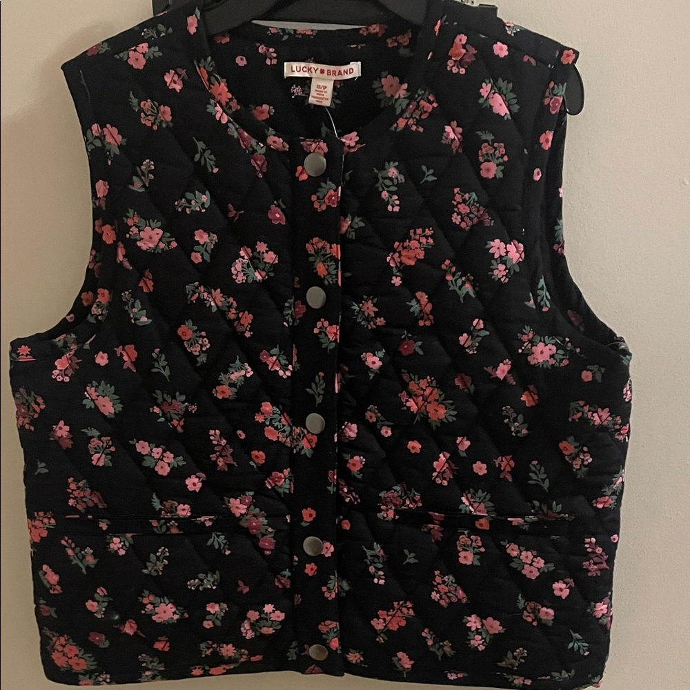 Lucky Brand Black Floral Quilted Vest